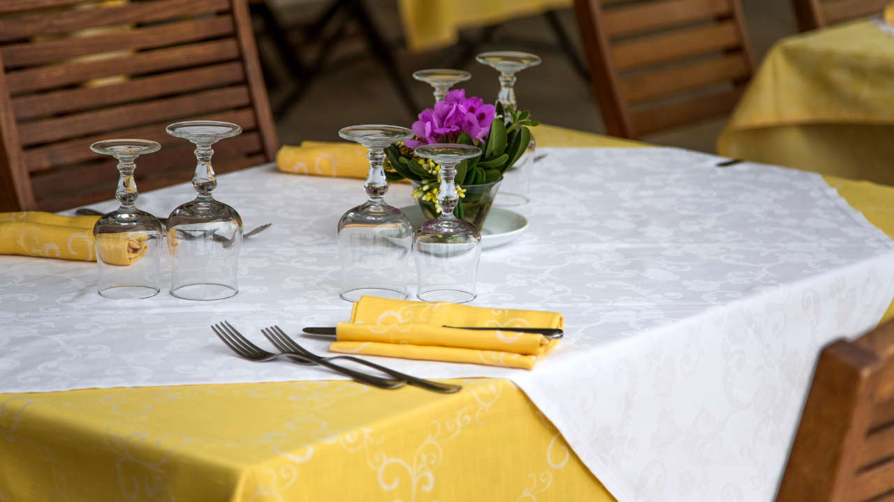 roba de taula en restaurants